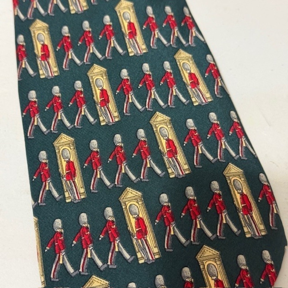 Lanvin Paris Mens Silk Tie Green British Royal Guard Soldier Pattern France